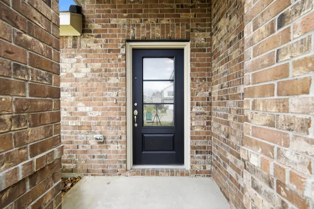 $239,900 | 19417 Peppazzi Drive, New Caney, TX 77357