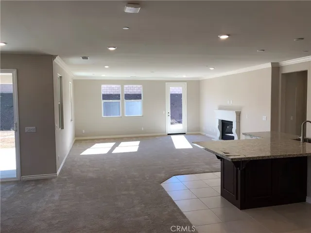 $4,400 | 33833 Edge, Temecula, CA 92592