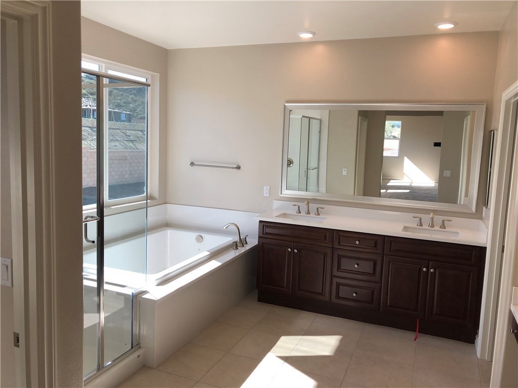 33833 Edge Temecula, CA 92592 - Photo 6 of 11