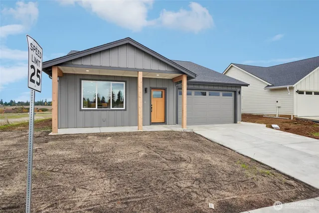 $440,000 | 312 Eminence Avenue, Winlock, WA 98596