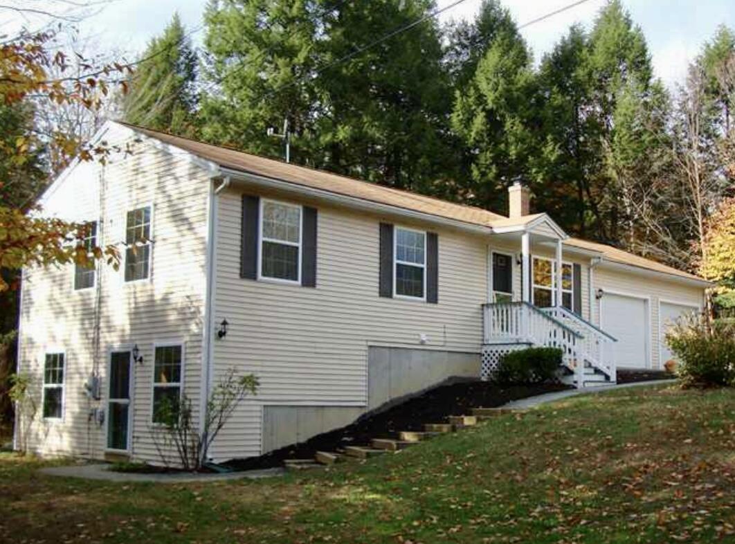 876 River Road Windham, ME 04062 - Photo 3 of 24 86450C9F-16B4-4CEF-B359-E9A71DCCF1A4