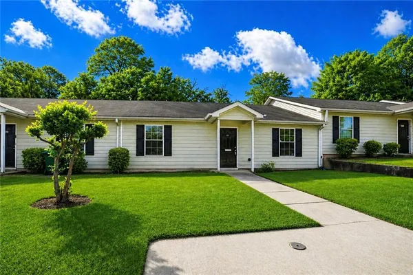 $1,350 | 592 Elles Way, Griffin, GA 30223