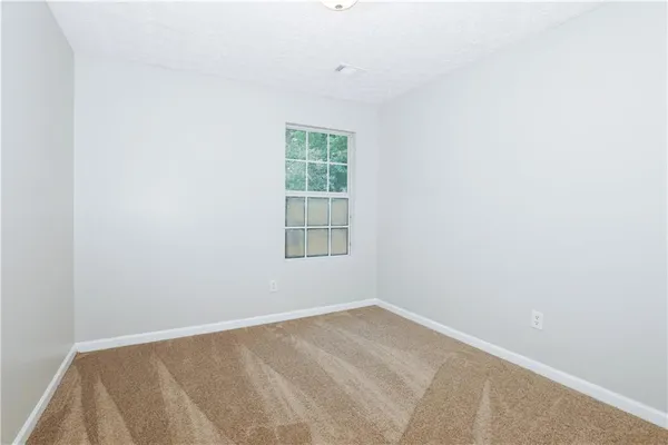 $1,350 | 592 Elles Way, Griffin, GA 30223