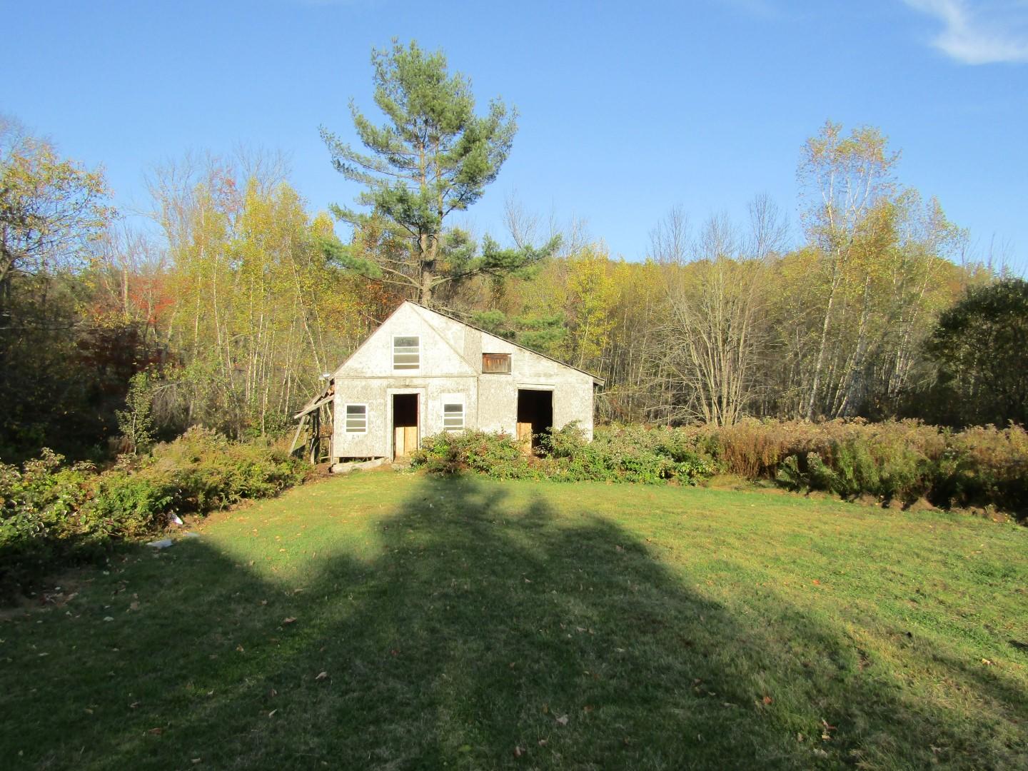 172 Andover Road Rumford, ME 04276 - Photo 4 of 13 IMG_1624
