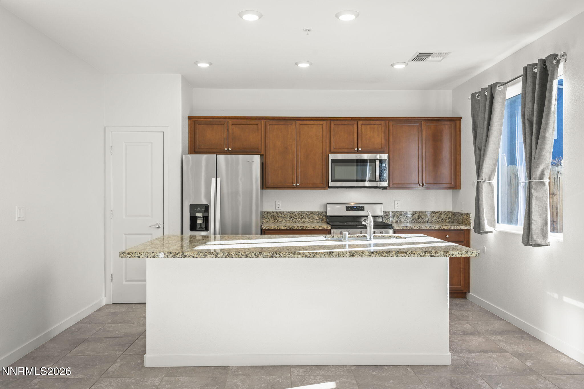 1024 Big Rock Loop Sun Valley, NV 89433 - Photo 14 of 27 14-web-or-mls-_DSC0953