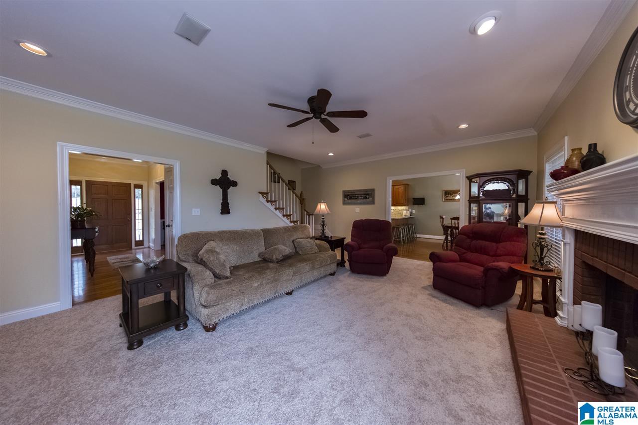 7346 Lake In The Woods Road Trussville, AL 35173 - Photo 12 of 37
