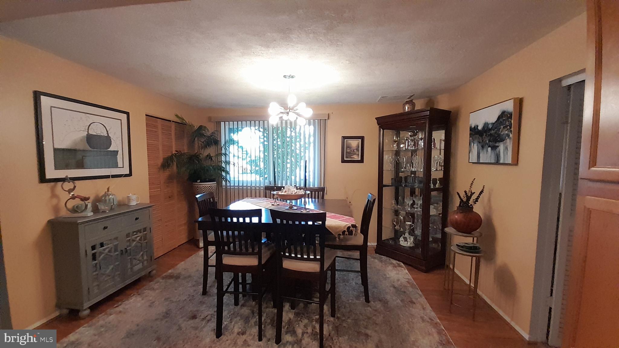 908 Painted Post Road Pikesville, MD 21208 - Photo 7 of 25 Gallery Image 7