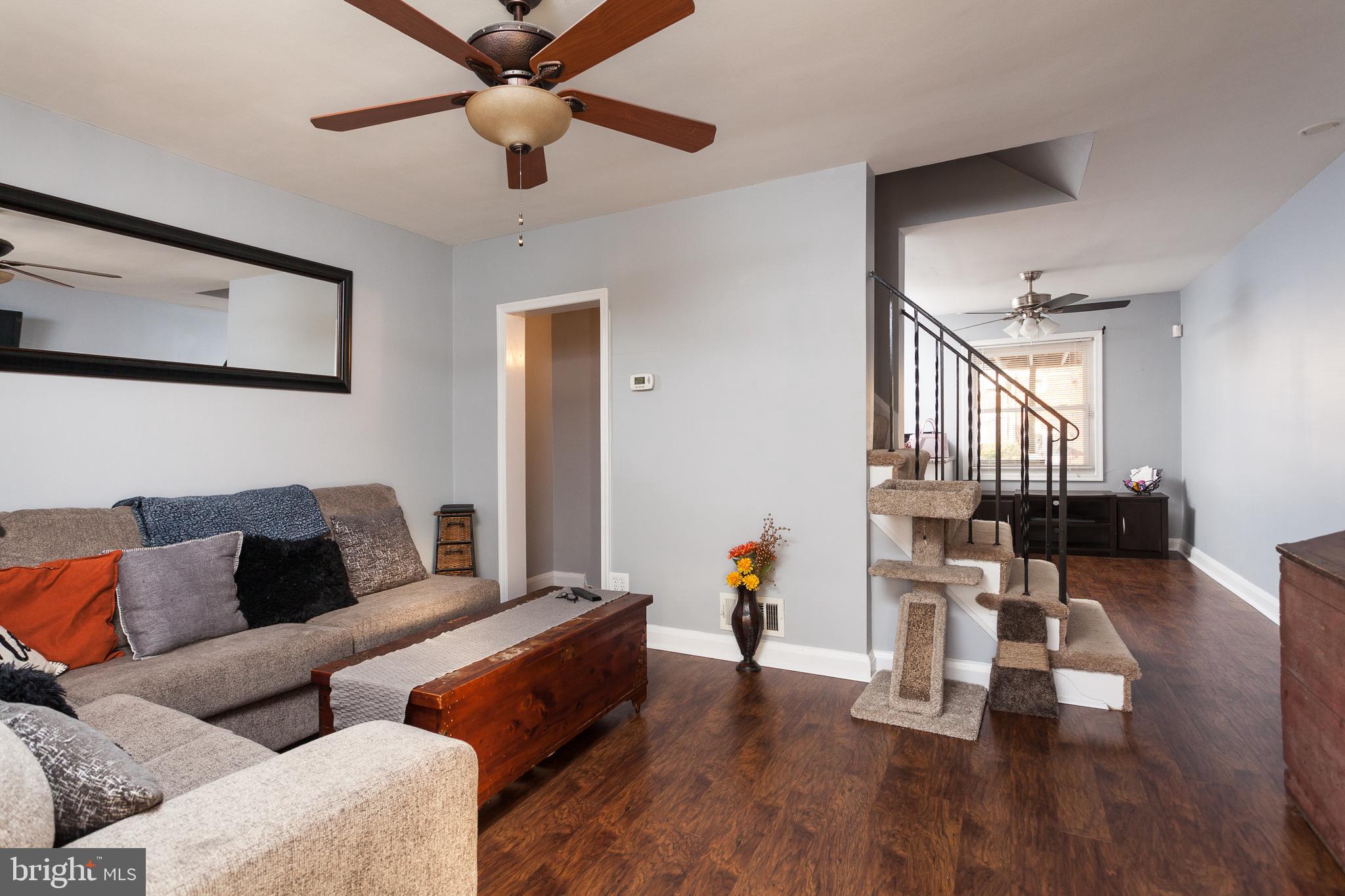 740 Arncliffe Road Baltimore, MD 21221 - Photo 3 of 25 Living Room