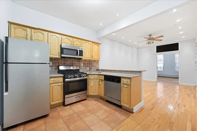 $2,150 | 155 A Sherman Avenue, Jersey City, NJ 07307