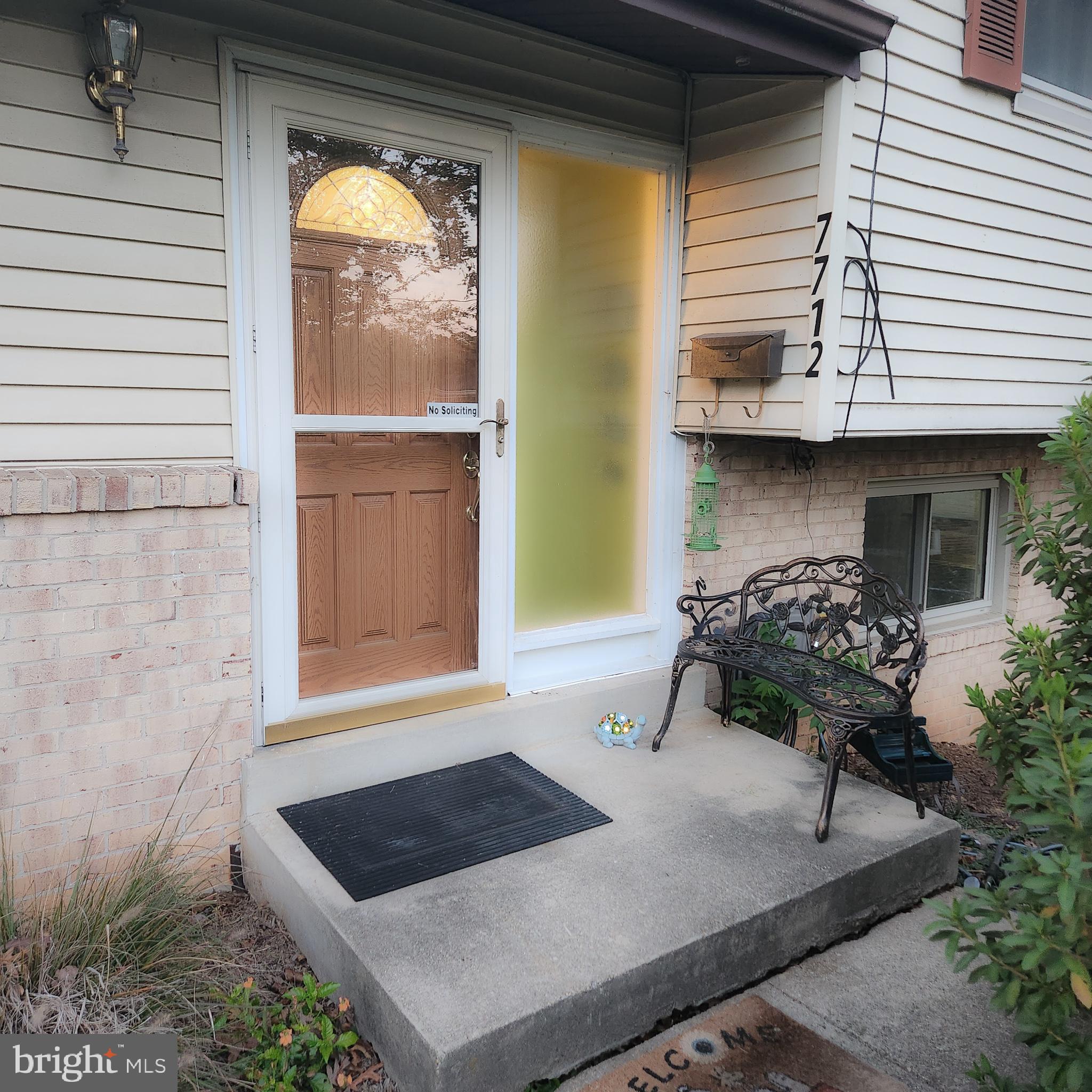 7712 Martel Place Springfield, VA 22152 - Photo 2 of 28