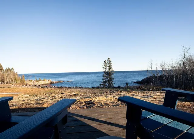 $730,000 | 114-116 East Lakeview Drive, Silver Bay, MN 55614