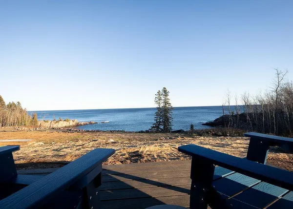 $730,000 | 114-116 East Lakeview Drive, Silver Bay, MN 55614