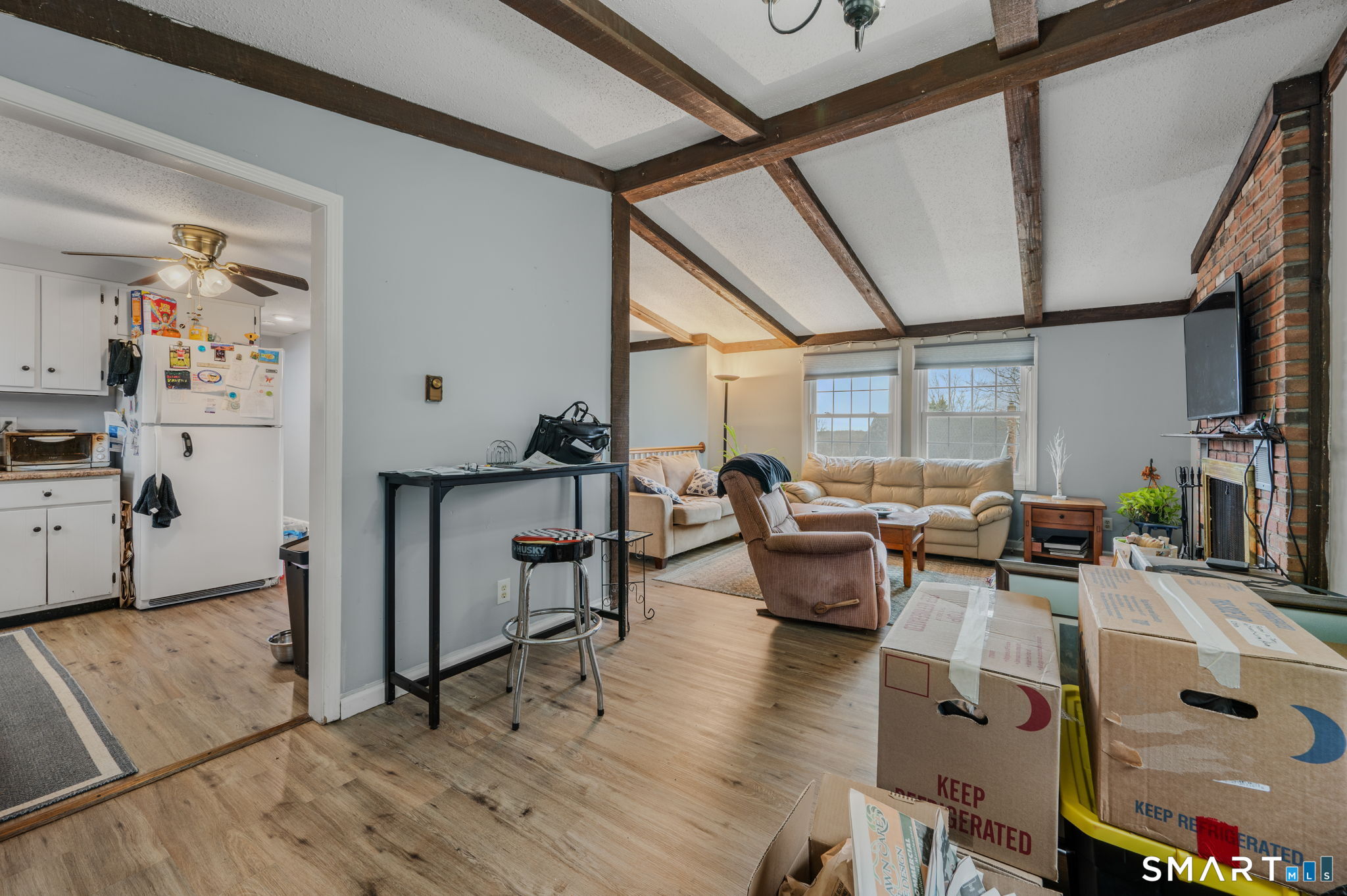 10 Amherst Court Groton, CT 06355 - Photo 12 of 25 a living room with furniture and a window