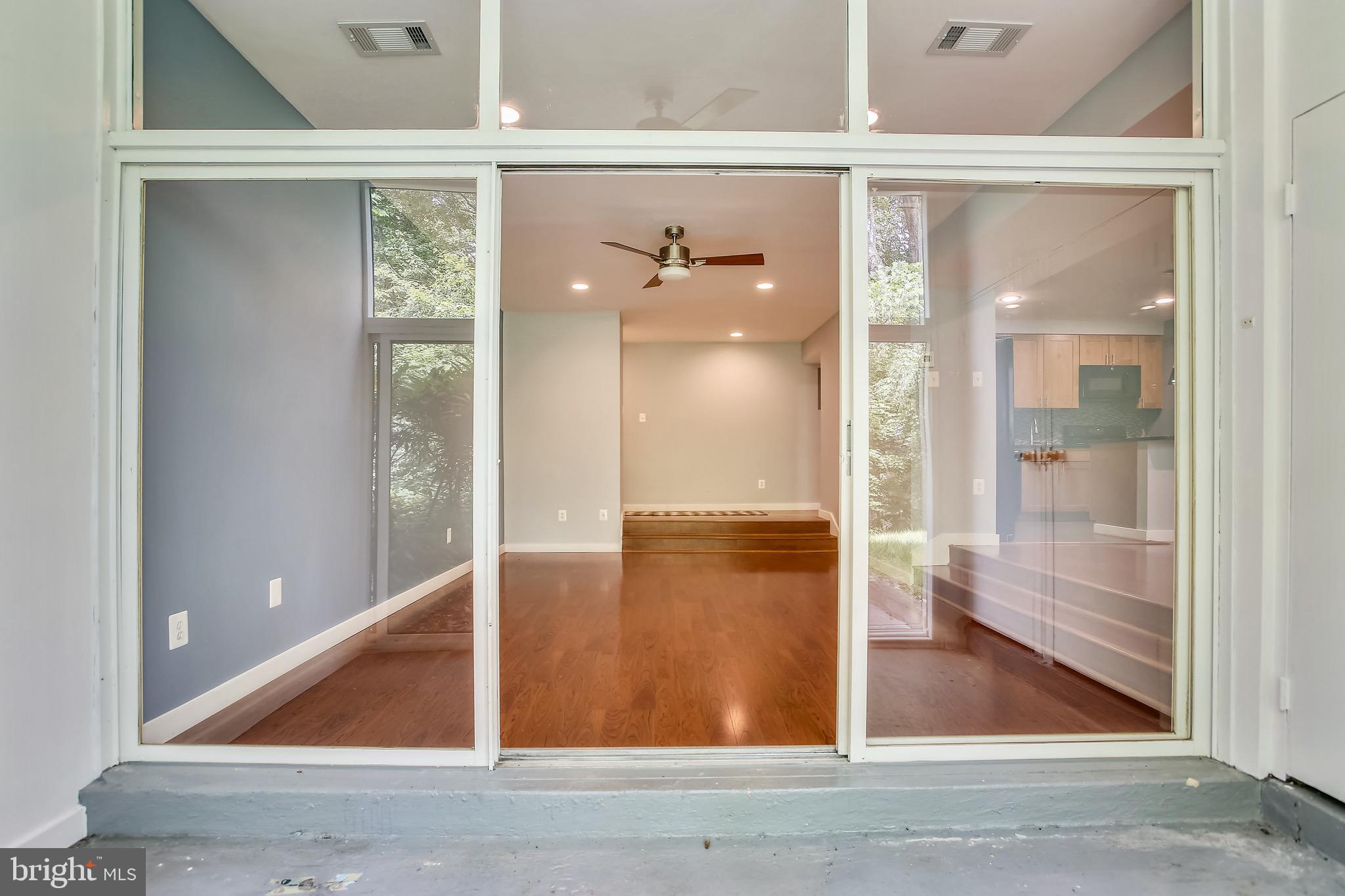1663 Parkcrest Circle, Unit 100 Reston, VA 20190 - Photo 32 of 32 Gallery Image 32