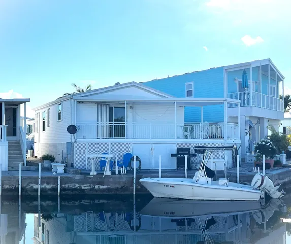 $575,000 | 701 Spanish Main Drive, Unit 444, Cudjoe, FL 33042