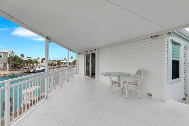 $575,000 | 701 Spanish Main Drive, Unit 444, Cudjoe, FL 33042