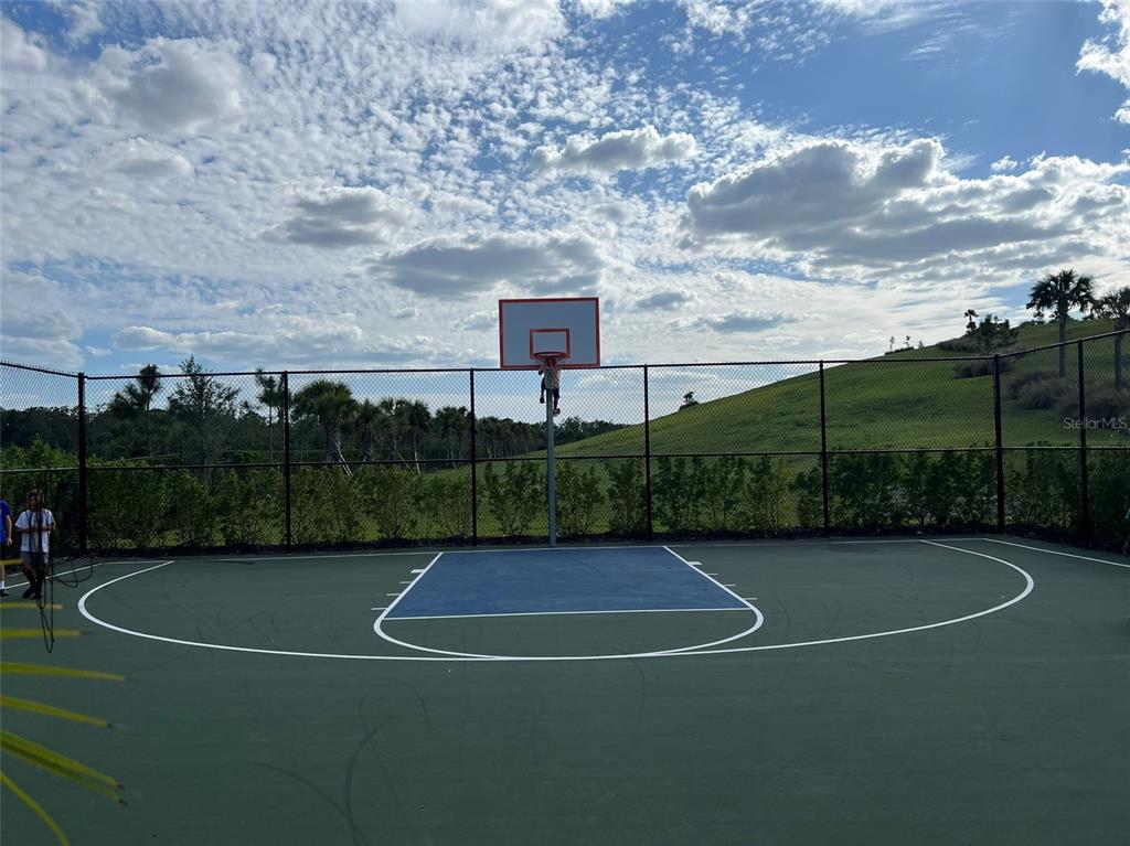 5521 Summit Glen Bradenton, FL 34203 - Photo 2 of 54 a view of a tennis court