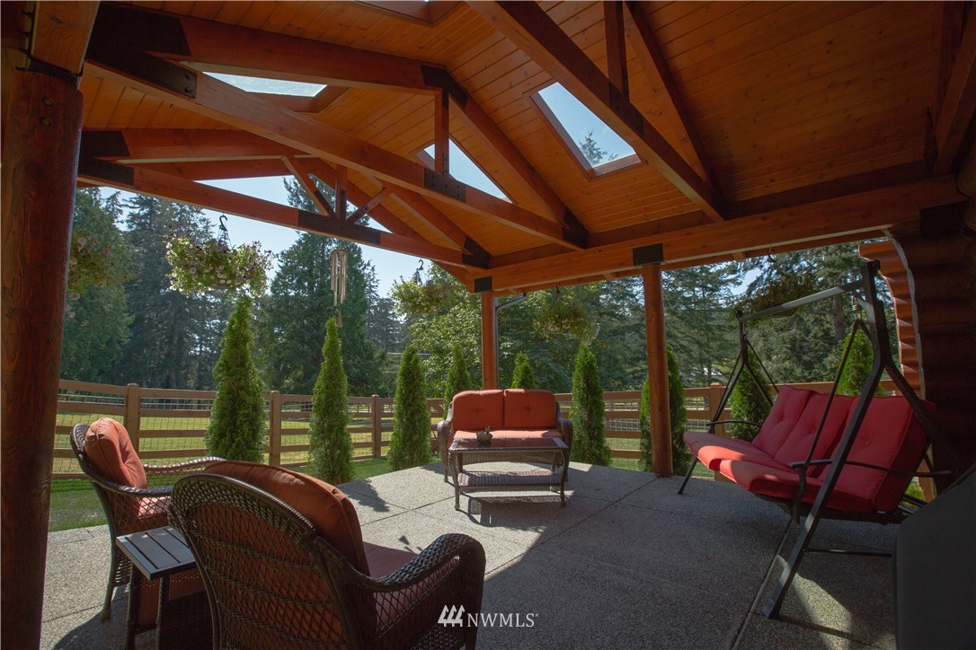 12057 Havekost Road Anacortes, WA 98221 - Photo 12 of 40