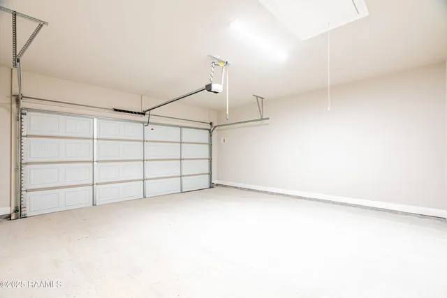 $2,000 | 102 Jubilation Street, Youngsville, LA 70592