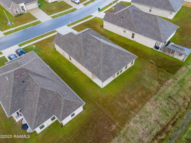 $2,000 | 102 Jubilation Street, Youngsville, LA 70592