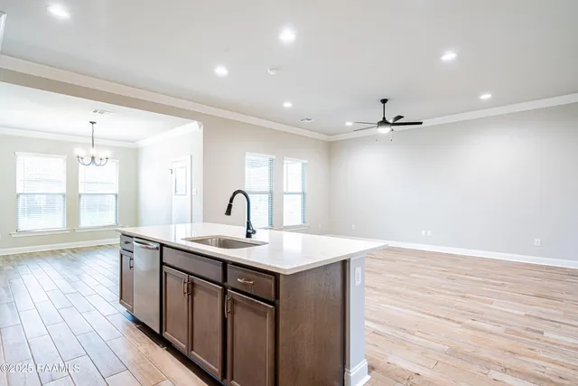 $2,000 | 102 Jubilation Street, Youngsville, LA 70592