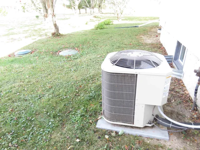 $185,000 | 176 South Wilbur Wright Road, New Castle, IN 47362