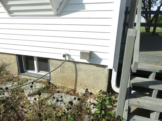 $185,000 | 176 South Wilbur Wright Road, New Castle, IN 47362