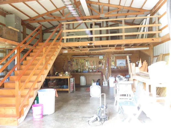 $185,000 | 176 South Wilbur Wright Road, New Castle, IN 47362