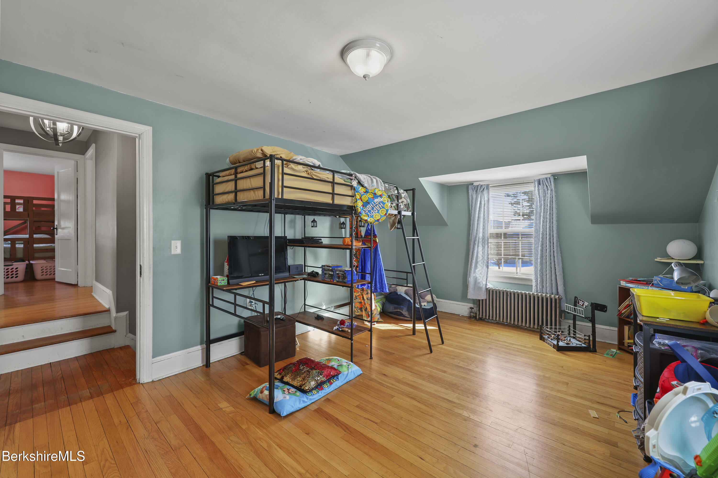 121 Elberon Avenue Pittsfield, MA 01201 - Photo 25 of 38 Second Floor Bedroom Three