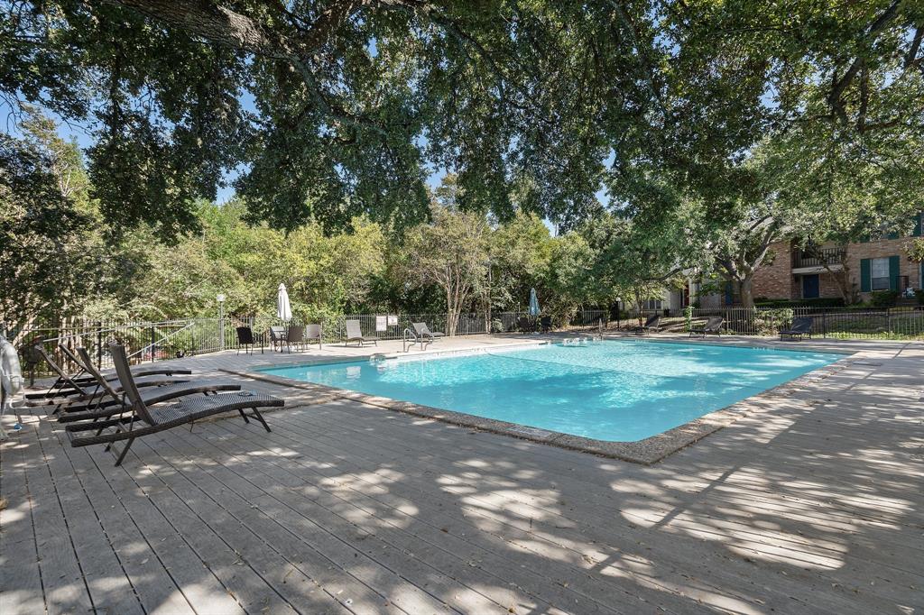 2009 Sandberg Drive, Unit 159 Austin, TX 78752 - Photo 26 of 28 Stunning community pool