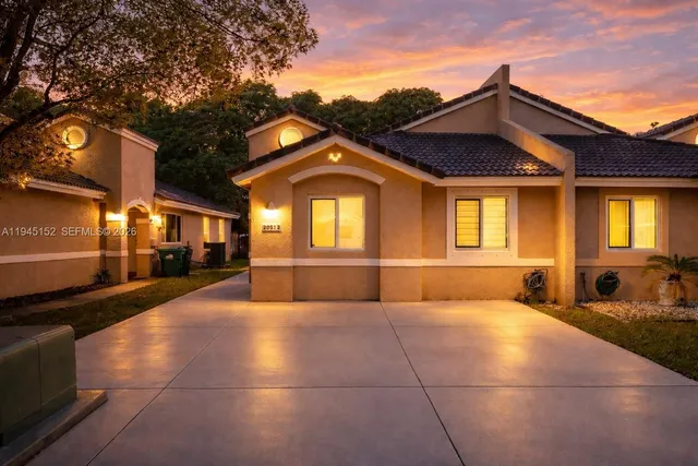 $480,000 | 20512 Southwest 93rd Avenue, Cutler Bay, FL 33189