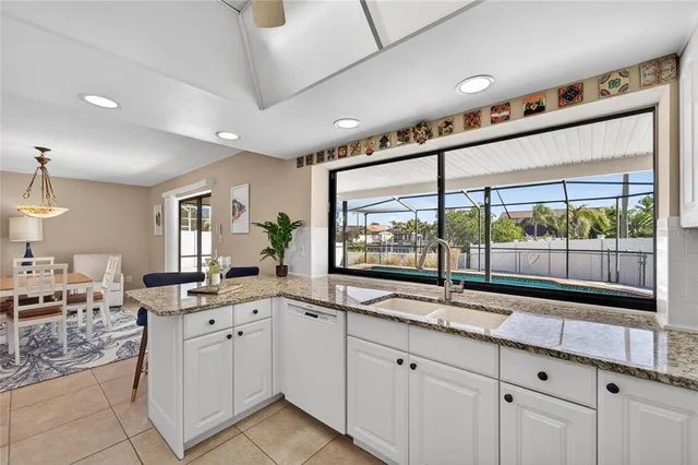 $599,000 | 6503 Santiago Court, Apollo Beach, FL 33572