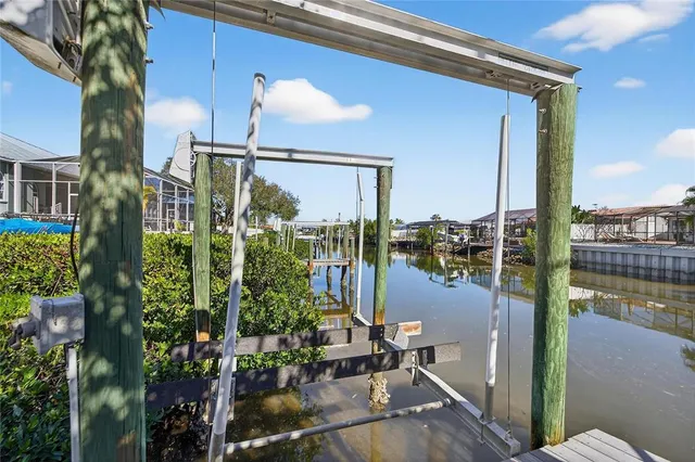 $599,000 | 6503 Santiago Court, Apollo Beach, FL 33572