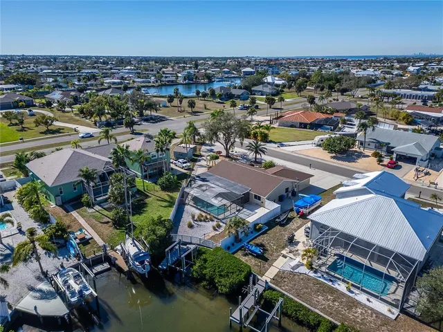 $599,000 | 6503 Santiago Court, Apollo Beach, FL 33572