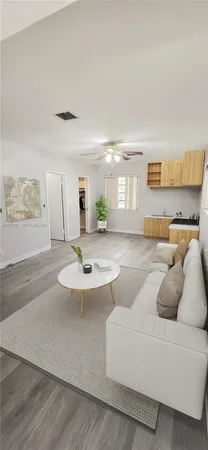 $1,400 | 2619 Arthur Street, Unit 2, Hollywood, FL 33020