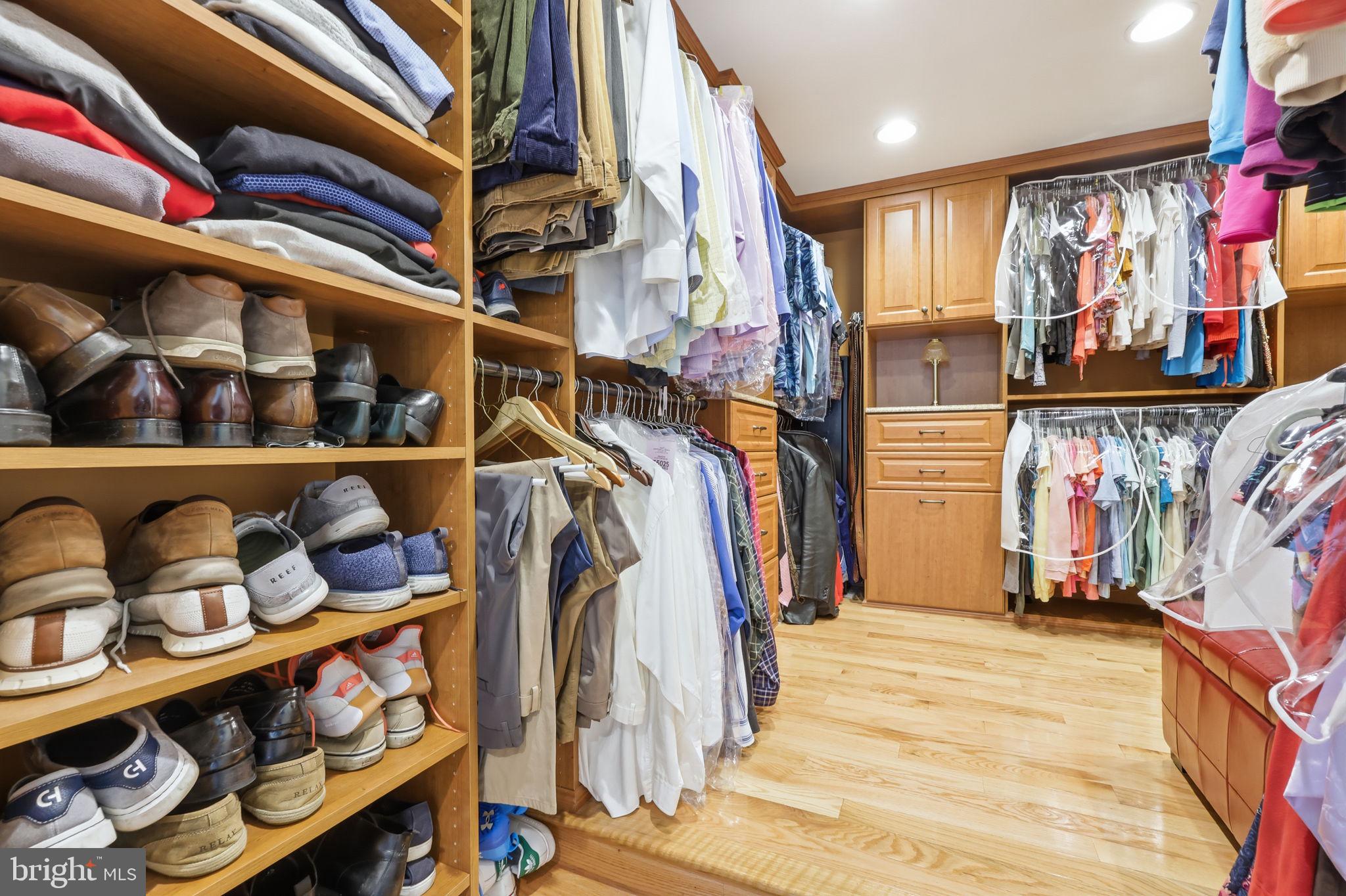 324 Ridge Avenue Newtown, PA 18940 - Photo 45 of 95 Main Suite Closet