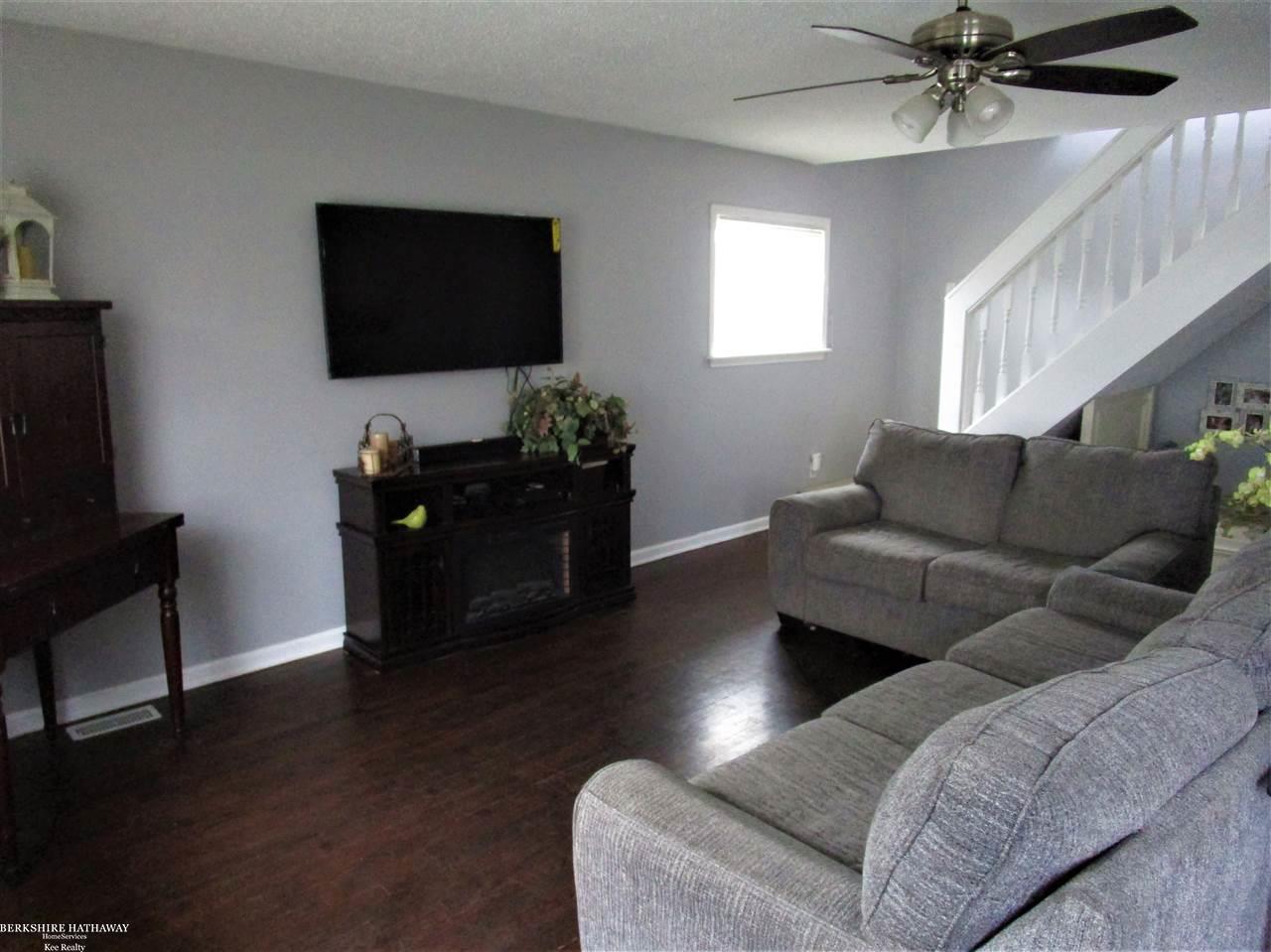 407 North Bailey Street Romeo, MI 48065 - Photo 17 of 53 50010231-16.JPG