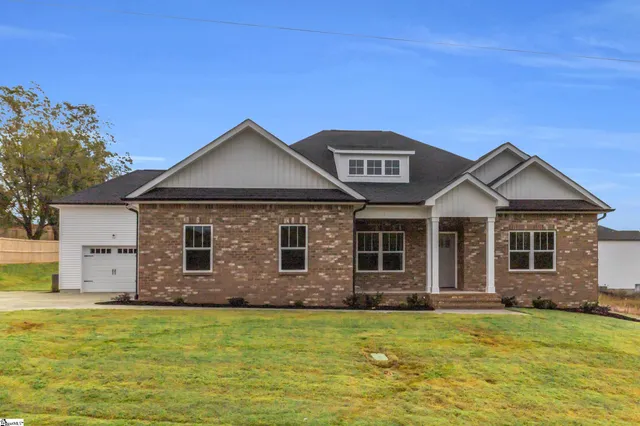 $479,900 | 423 Ben Johnson Road, Lyman, SC 29365