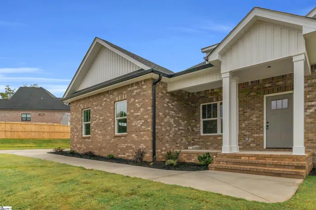 $479,900 | 423 Ben Johnson Road, Lyman, SC 29365