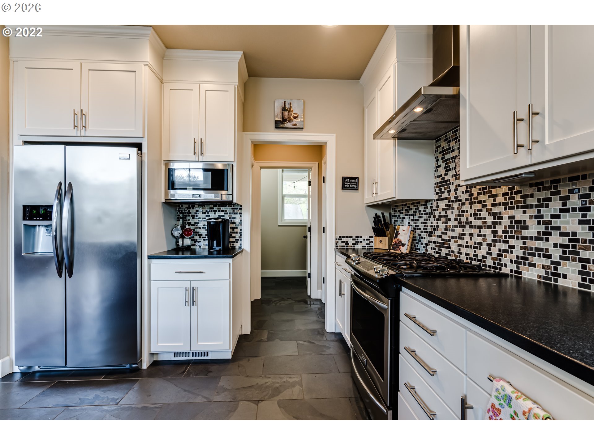 6428 Dogwood Street Springfield, OR 97478 - Photo 5 of 27