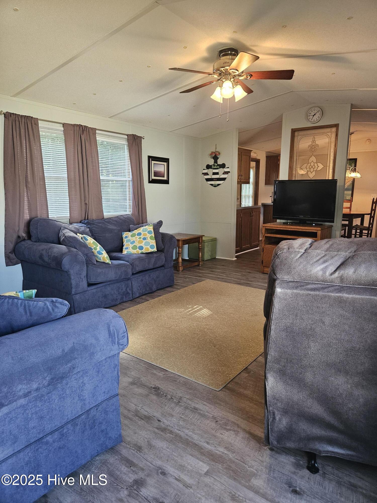 123 Deer Run Road Hampstead, NC 28443 - Photo 15 of 52 20250724_094213