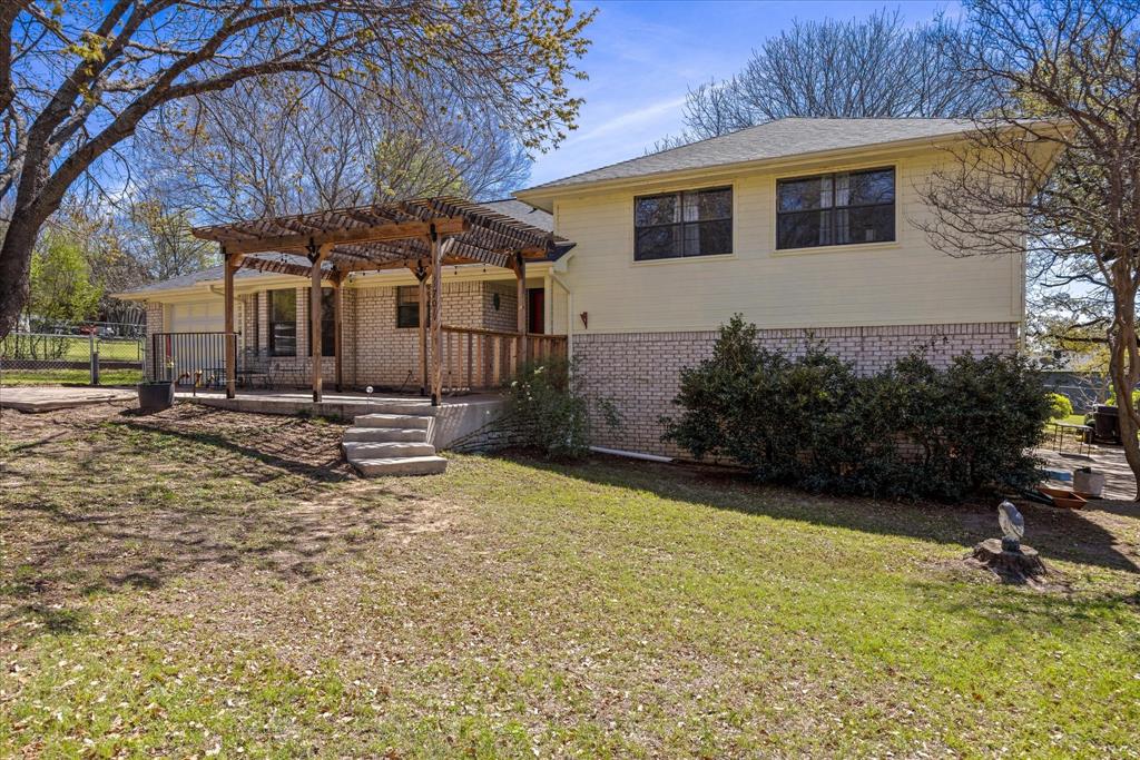 1701 Hitching Post Road Granbury, TX 76049 - Photo 28 of 37