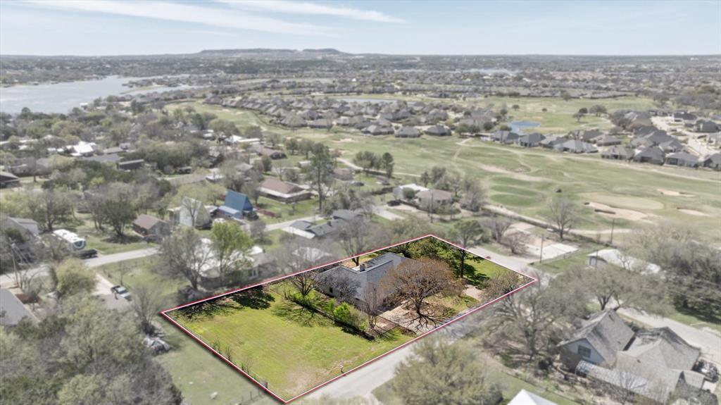 1701 Hitching Post Road Granbury, TX 76049 - Photo 4 of 37