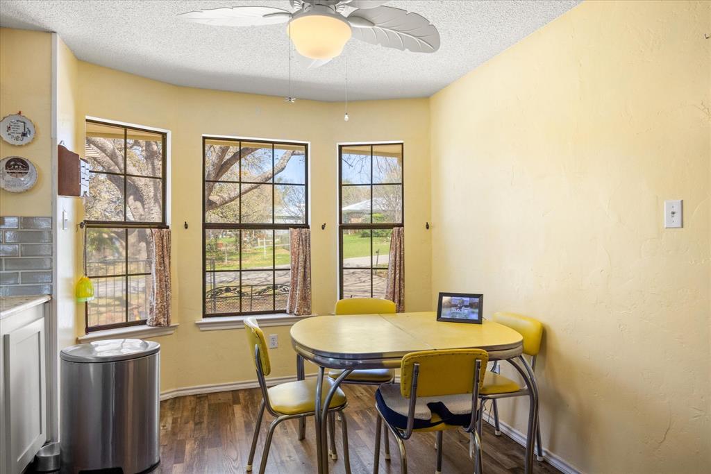 1701 Hitching Post Road Granbury, TX 76049 - Photo 8 of 37