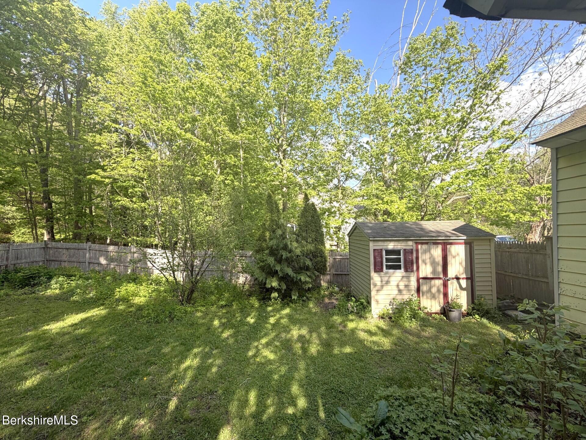 161 Main Street Hancock, MA 01237 - Photo 23 of 24 Sideyard