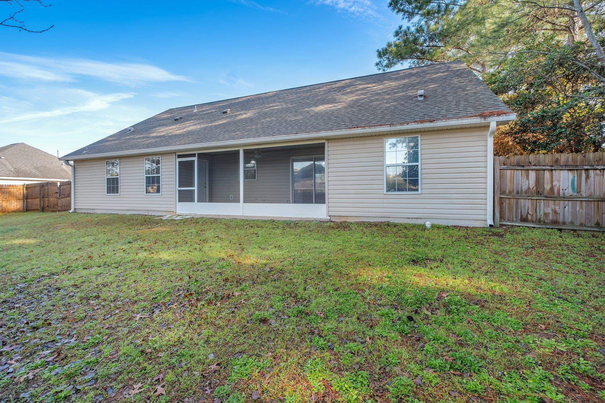 340 Loblolly Circle Midway, FL 32343 - Photo 5 of 38