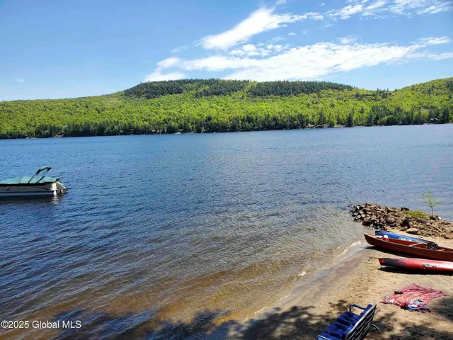 $1,299,000 | 3 Alburnorm Way, Schroon, NY 12870