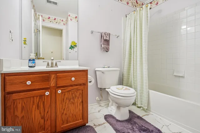 $590,000 | 1 Shale Court, Fredericksburg, VA 22406