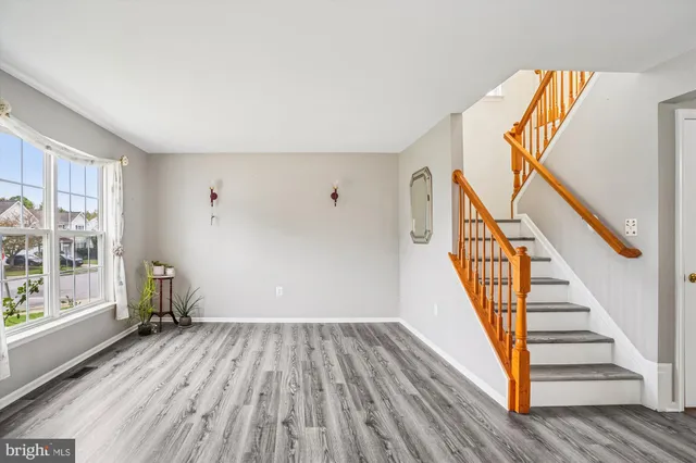 $590,000 | 1 Shale Court, Fredericksburg, VA 22406