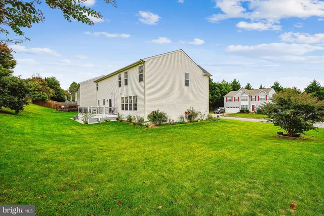 $590,000 | 1 Shale Court, Fredericksburg, VA 22406